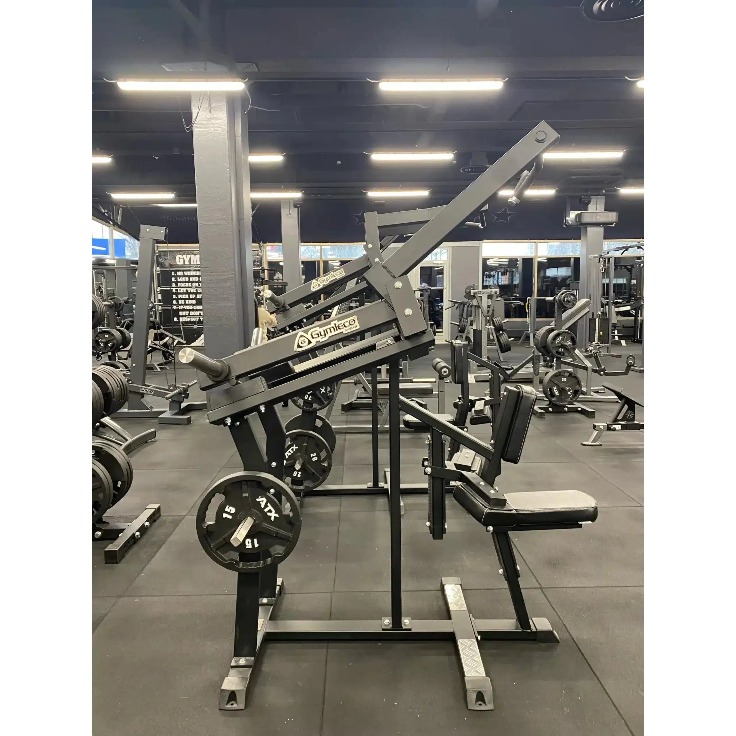 Gymleco Iso Lateral Pulldown 011 Iso Lateral Pulldown