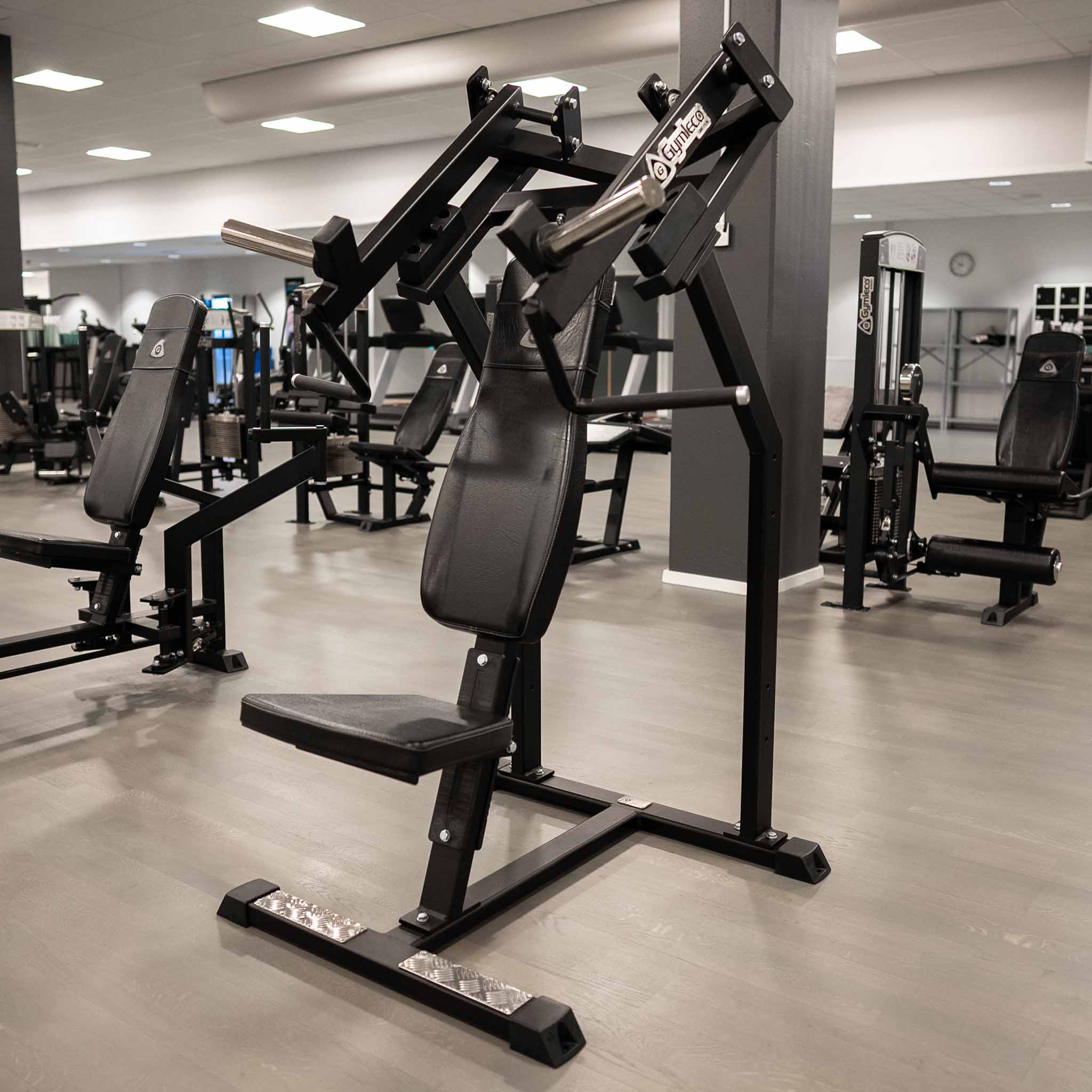 Gymleco Plate-Loaded, Back Machine 020 Lateral Incline Bench Press