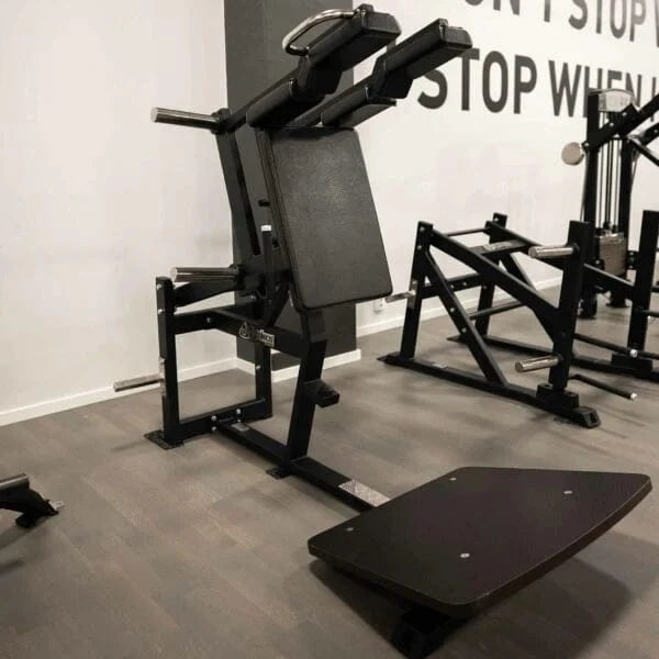 Gymleco Strength Machine 044 V Squat Plate Loaded