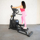 Muscle D Fitness Muscle D Fitness Self Powered Commercial Cross Trainer - Elliptical