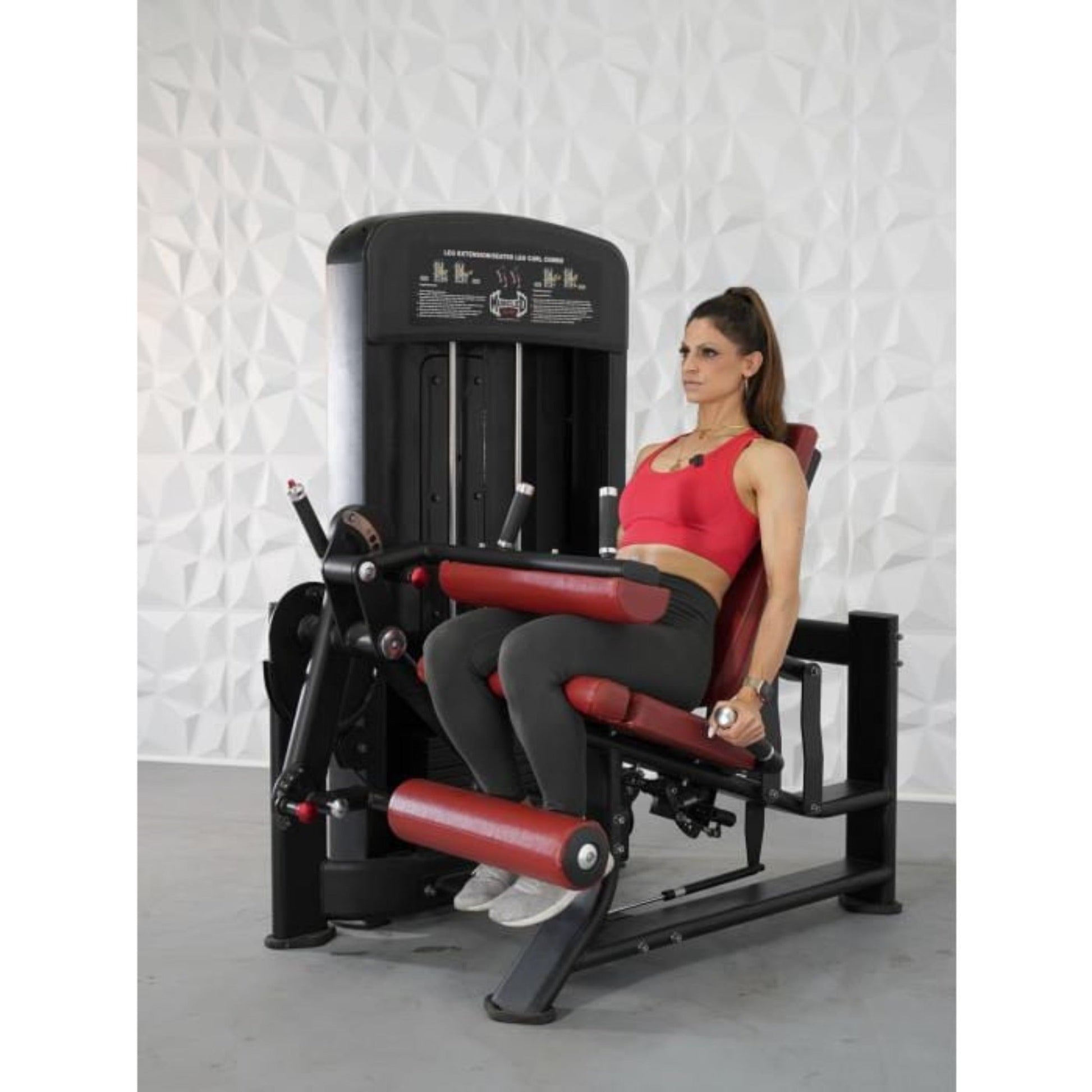 Muscle D Fitness Leg Machines Muscle D Selectorized Elite Line Seated Leg Curl/Leg Extension Combo Machine