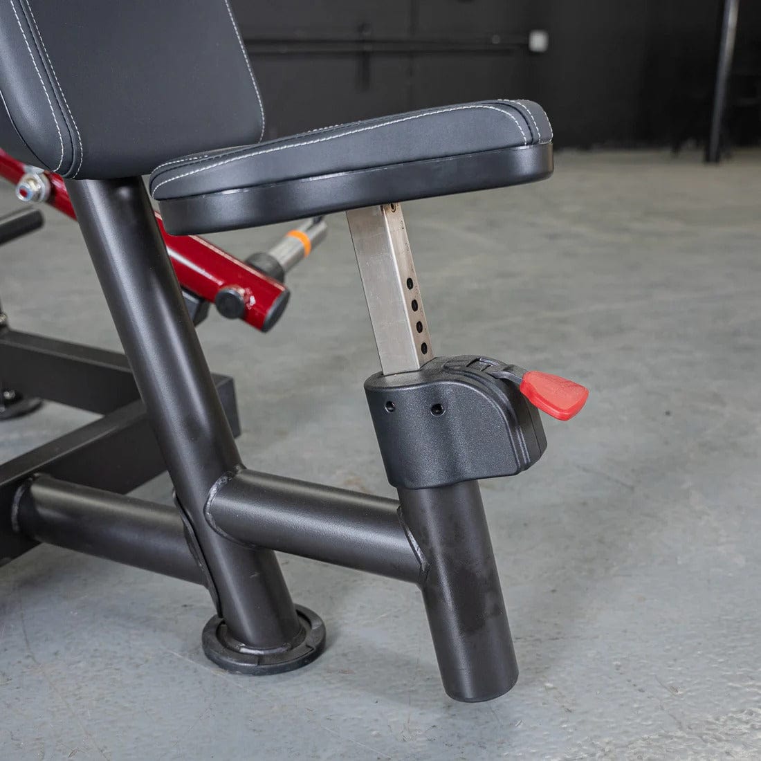 Muscle D Fitness Chest Press Machine Power Leverage V2 Incline Chest Press