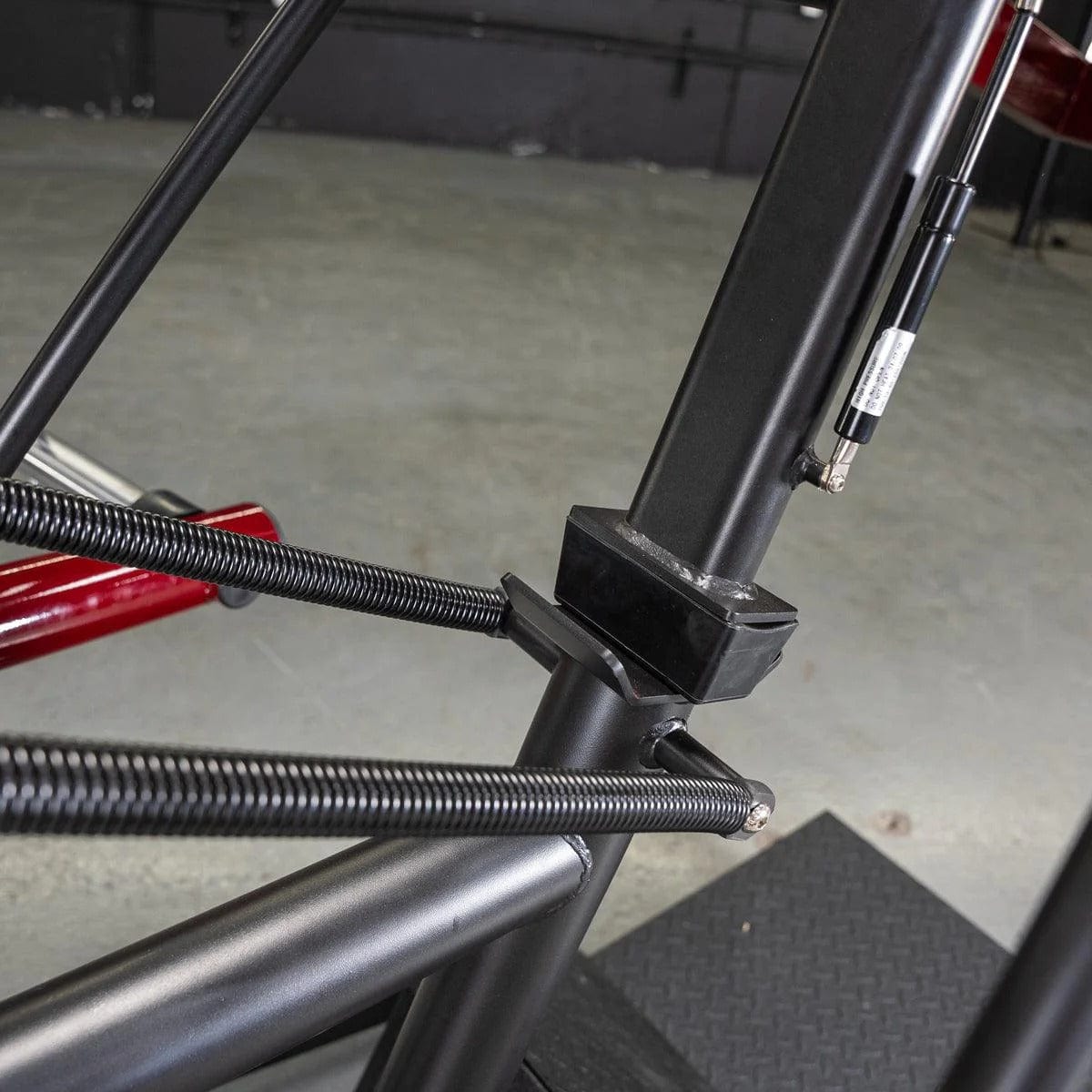 Muscle D Fitness Squat Machine Power Leverage V2 Pendulum Squat
