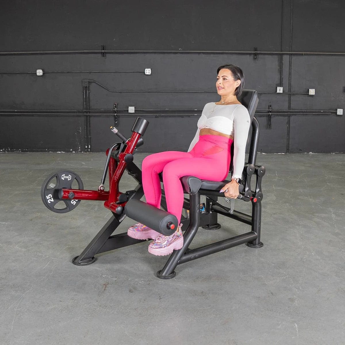 Power Leverage Leg Extension Machine 59" x 46" x 46